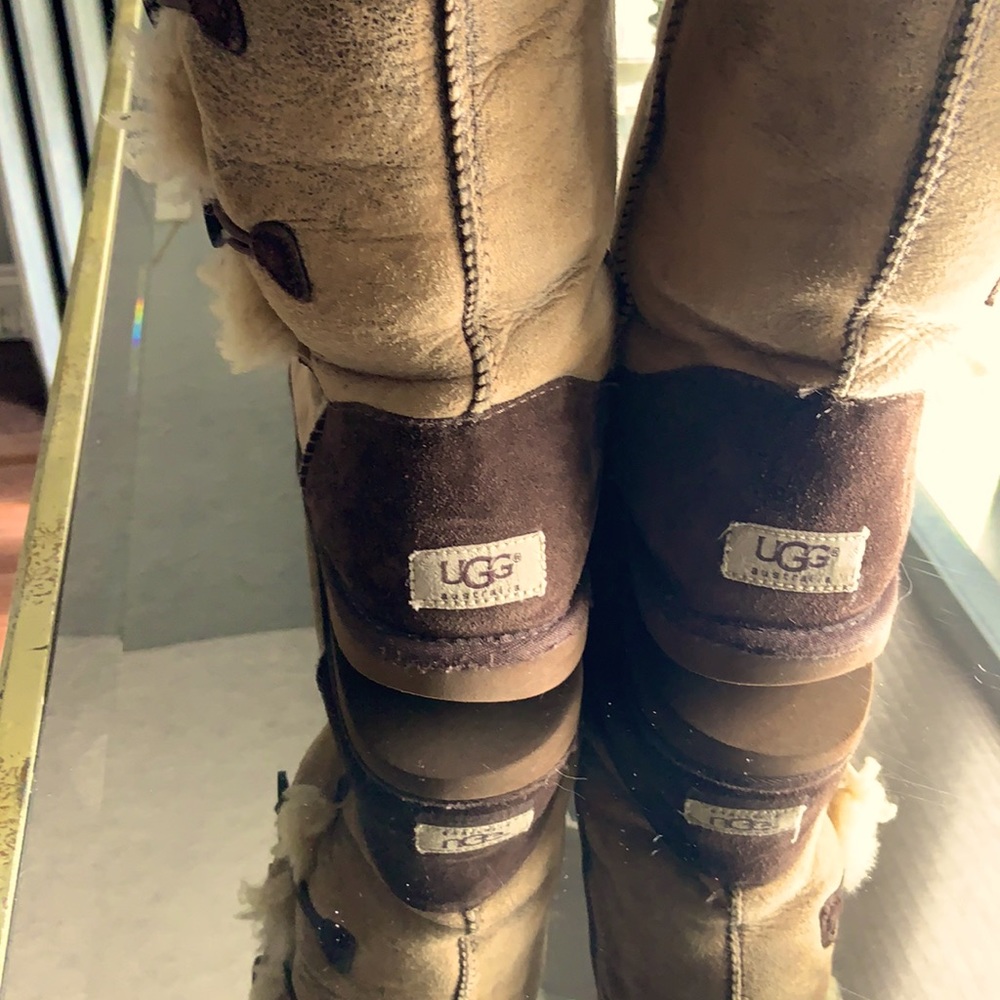 Ugg 3 Button Distressed Bomber Boot - image 3